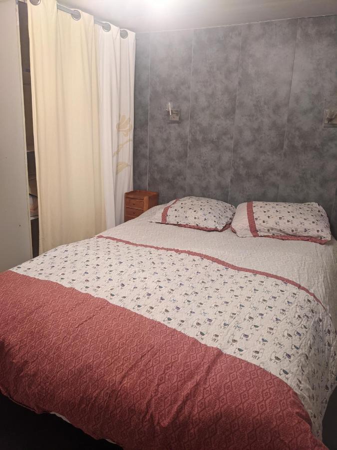 Mobile Home Situe Au Coeur Du Lac Blangy-le-Château Zewnętrze zdjęcie